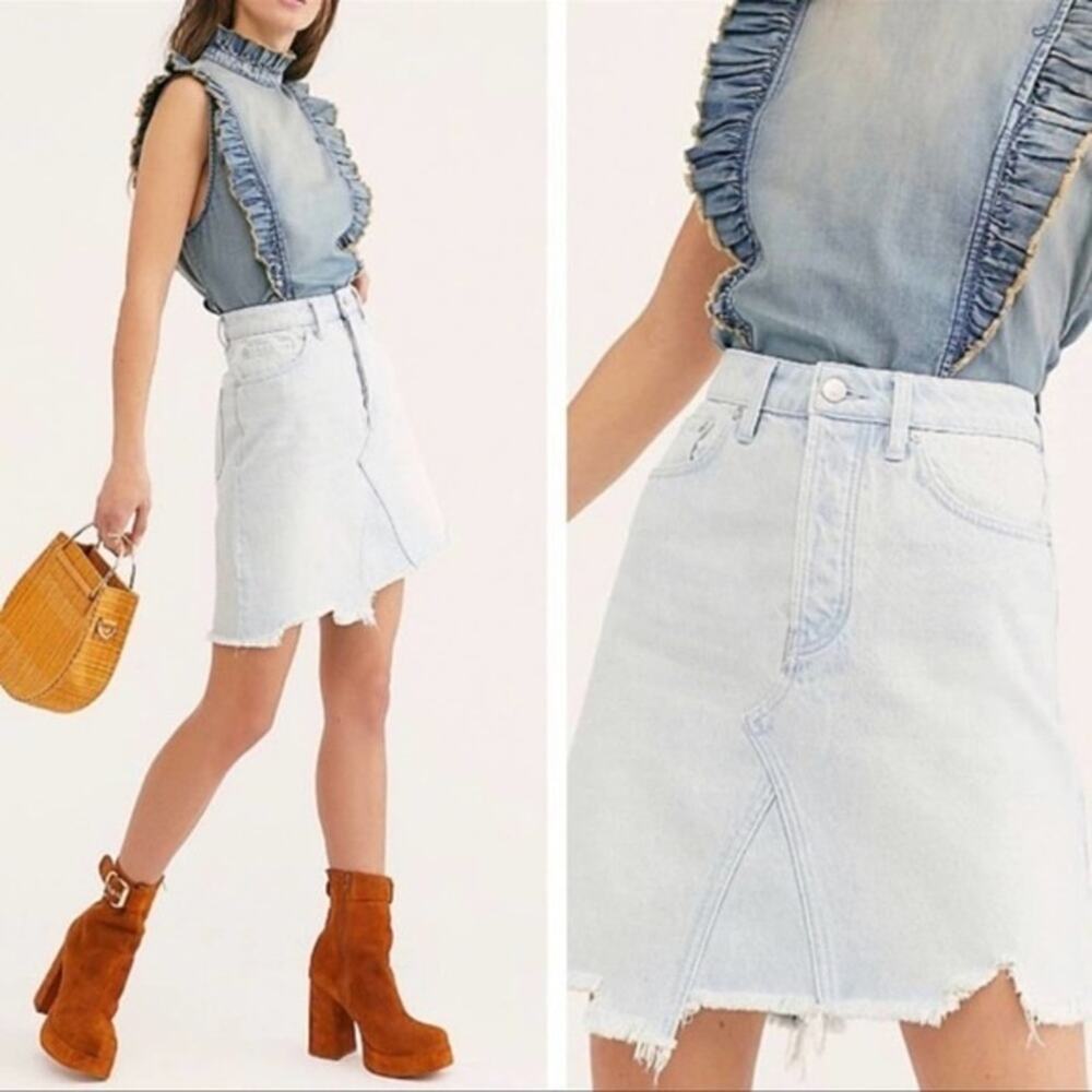 FREE PEOPLE We The Free Going Rogue Asymmetric Denim Skirt Washed Denim Size 27